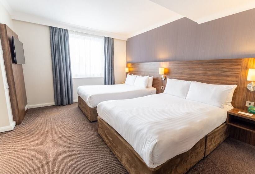 ２ダブルベッドのスタンダードルーム, Holiday Inn Liverpool City Centre, An Ihg