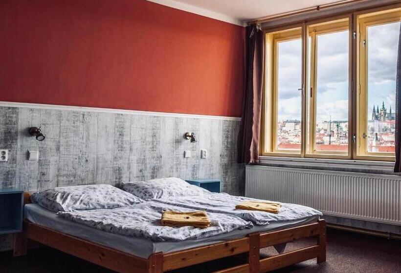 اتاق استاندارد, Hostel Downtown