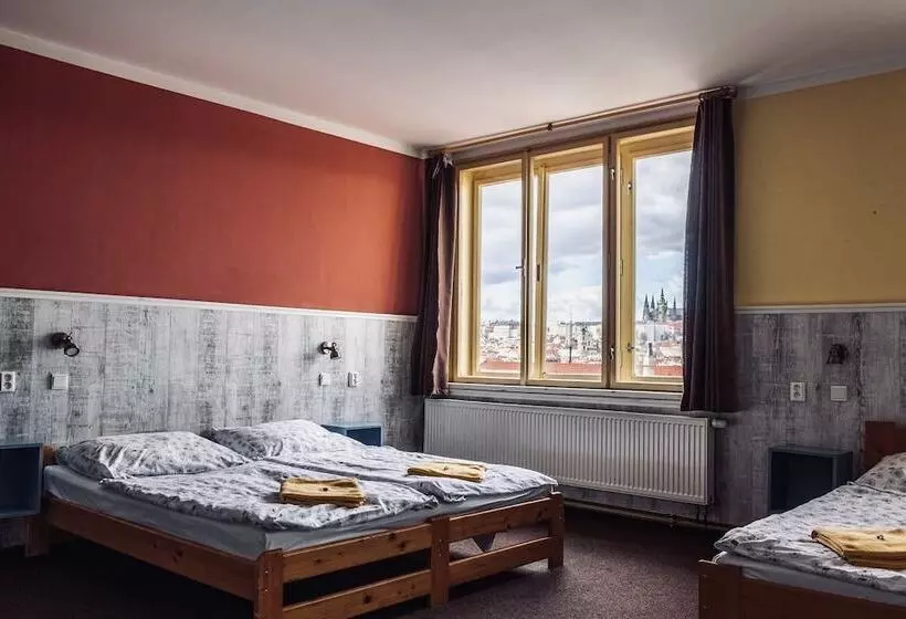 Standard Kolmen Hengen Huone, Hostel Downtown