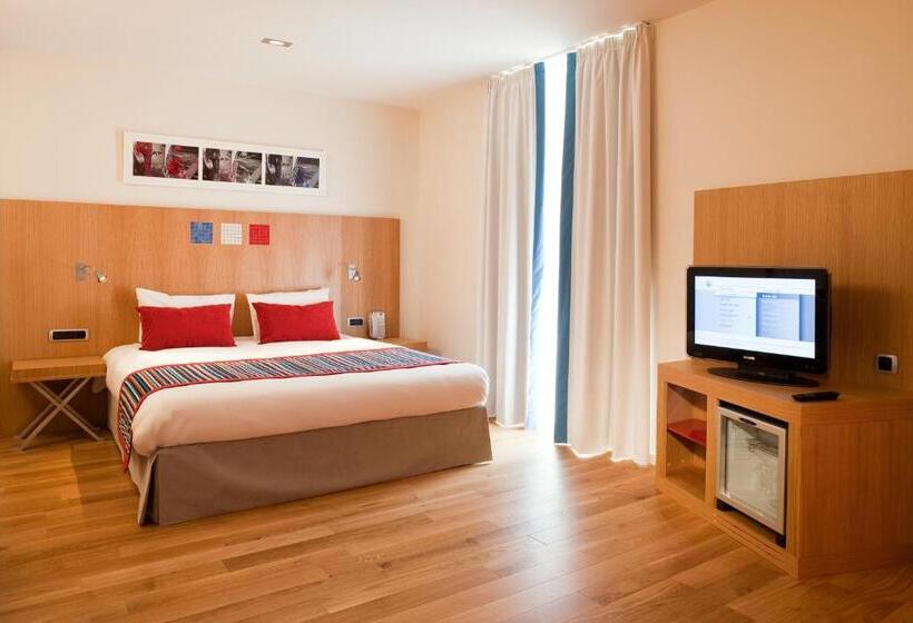 Номер Стандарт, Mercure Vittel