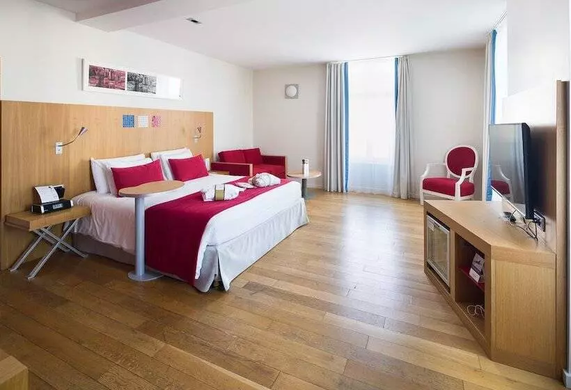 プレステージルーム, Mercure Vittel