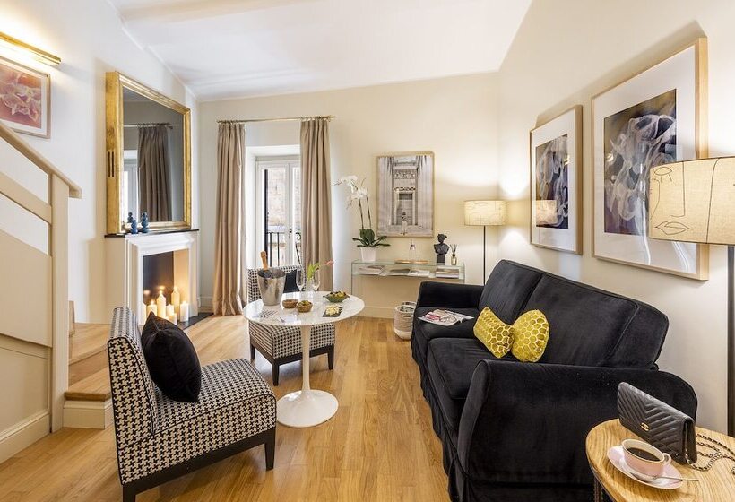 סוויטה, Nerva Boutique