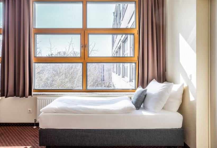 اتاق استاندارد سه نفره, Garner Hotel Berlin Schöneberg