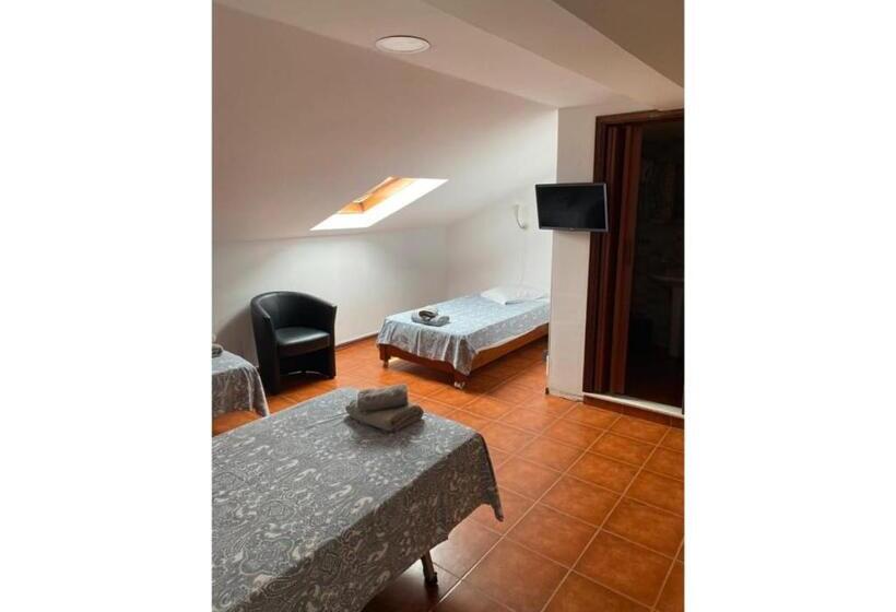 Quarto Triplo Estandar, Pouso Dos Anjos