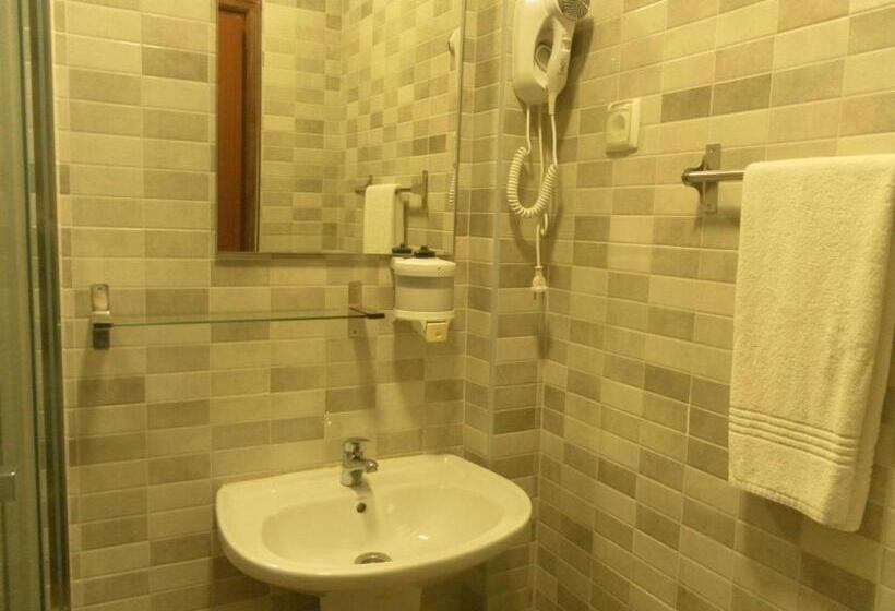 스탠다드 트리플 룸, Pouso Dos Anjos