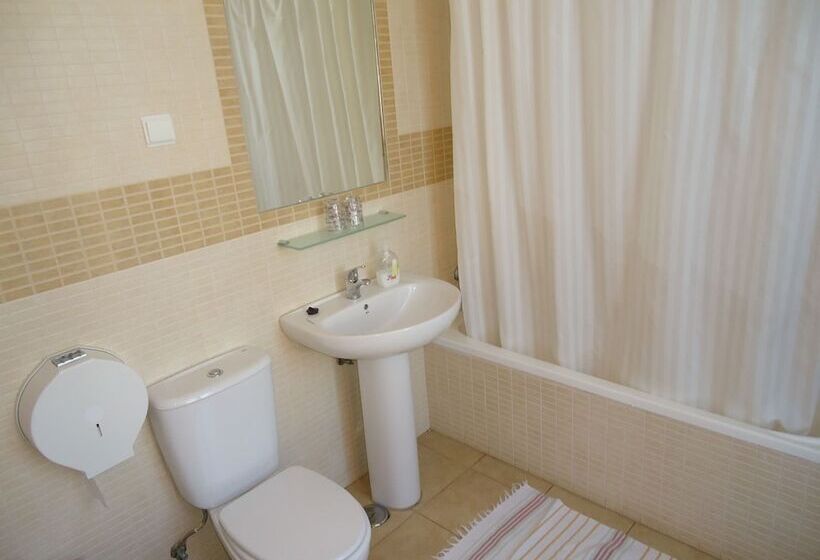 스탠다드 트리플 룸, Pouso Dos Anjos