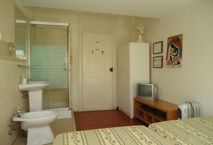 스탠다드 룸 공동 욕실, Pouso Dos Anjos