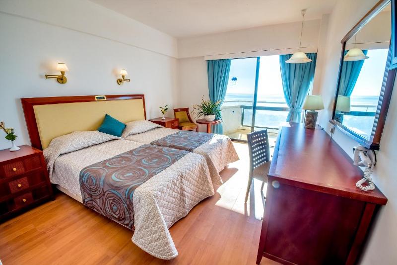 غرفة قياسية مطلّة علي البحر, Sanders Florida