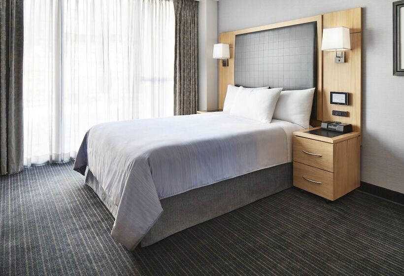 套房, World Center