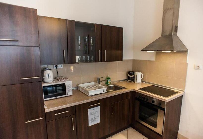 2-Schlafzimmer-Deluxe-Apartment, Mango Apartments