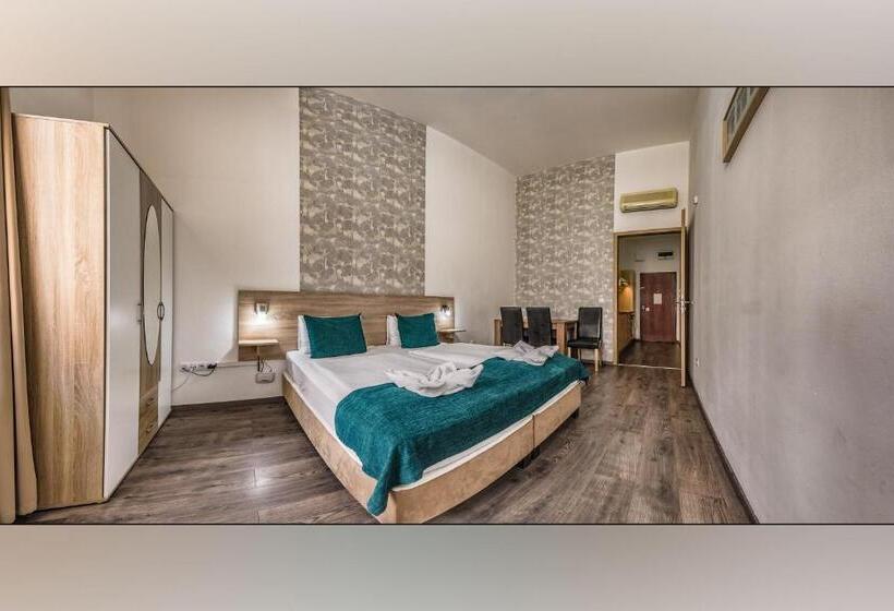 Standard Studio, Mango Apartments