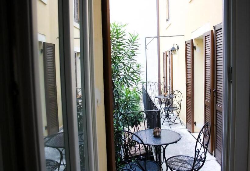 اتاق استاندارد سه نفره, Antiche Mura   Italian Homing