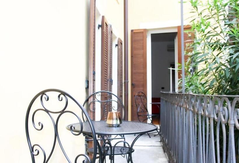 اتاق استاندارد با بالکن, Antiche Mura   Italian Homing