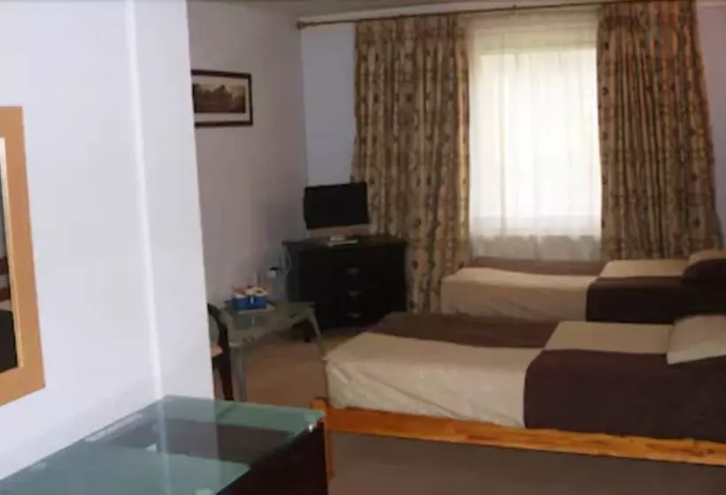 ファミリールーム, Desalis Hotel London Stansted