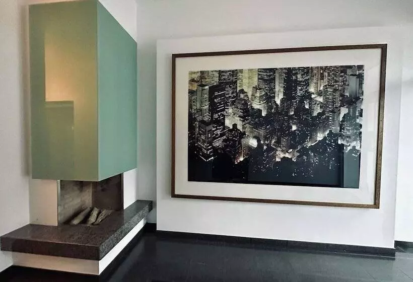 اتاق پنت هاوس, Avidonapartments