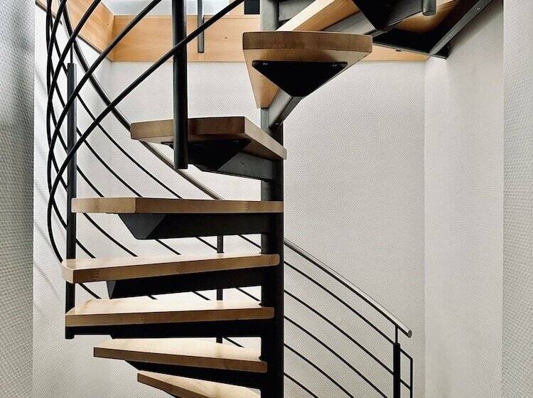 חדר פנטהאוז, Avidonapartments