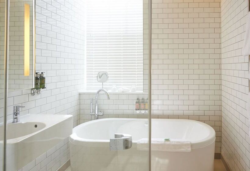 اتاق لوکس, Du Vin Exeter