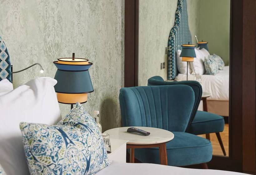 اتاق لوکس, Du Vin Exeter