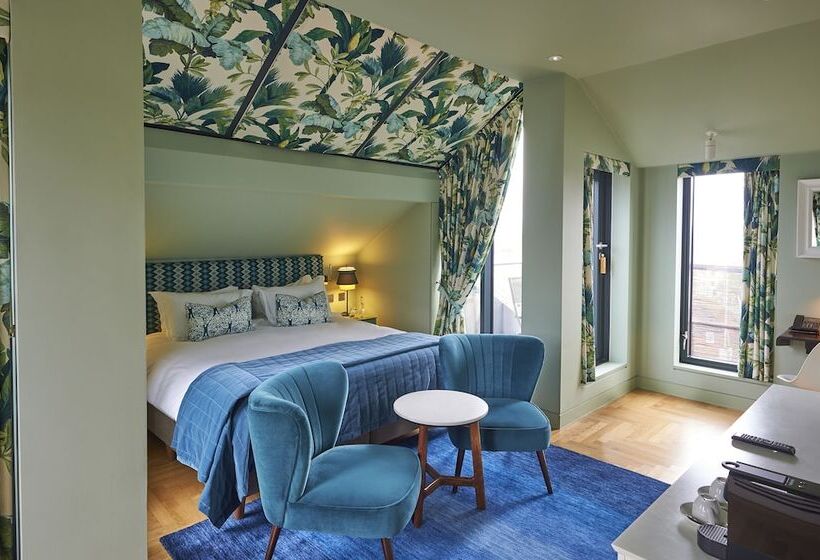 استودیوی استاندارد, Du Vin Exeter