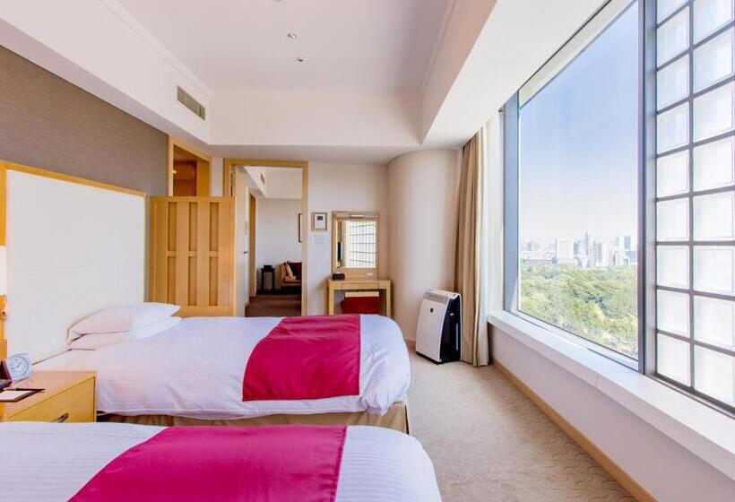 Люкс, Grand Arc Hanzomon