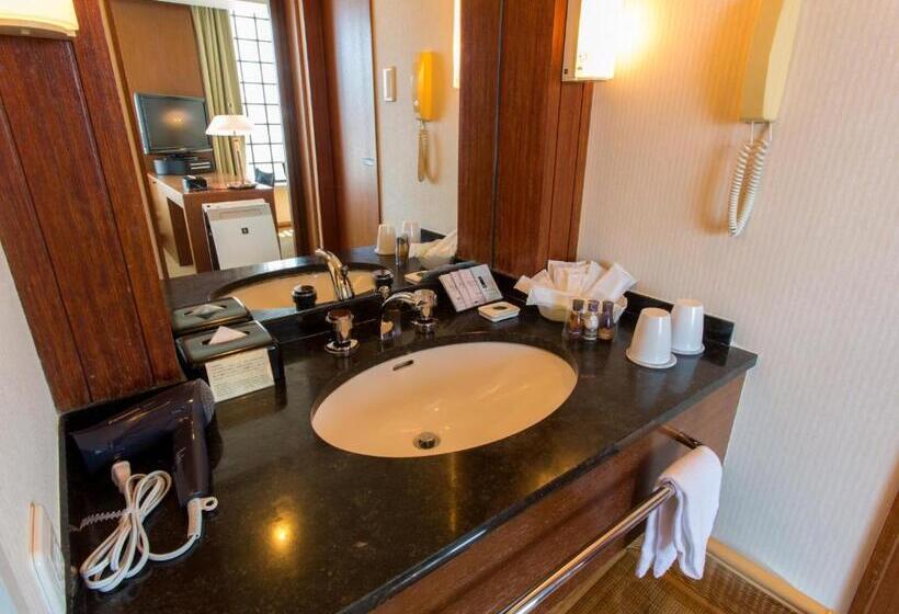 Номер Deluxe, Grand Arc Hanzomon