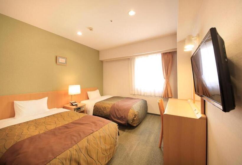 غرفة قياسية, Grand City