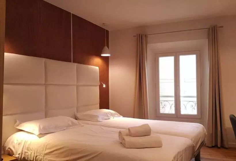 اتاق استاندارد سه نفره, Le Florian