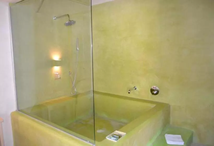 スーペリアールーム, Relais Masseria Villa Cenci