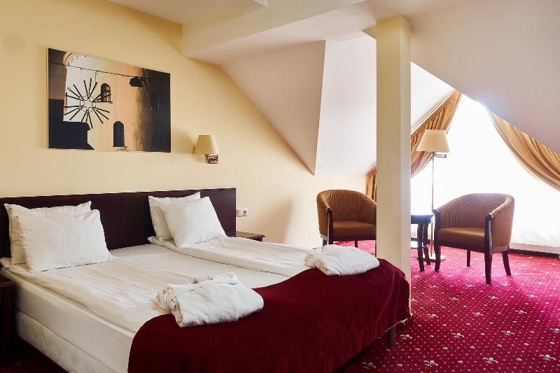 اتاق خانوادگی, Rixwell Old Riga Palace