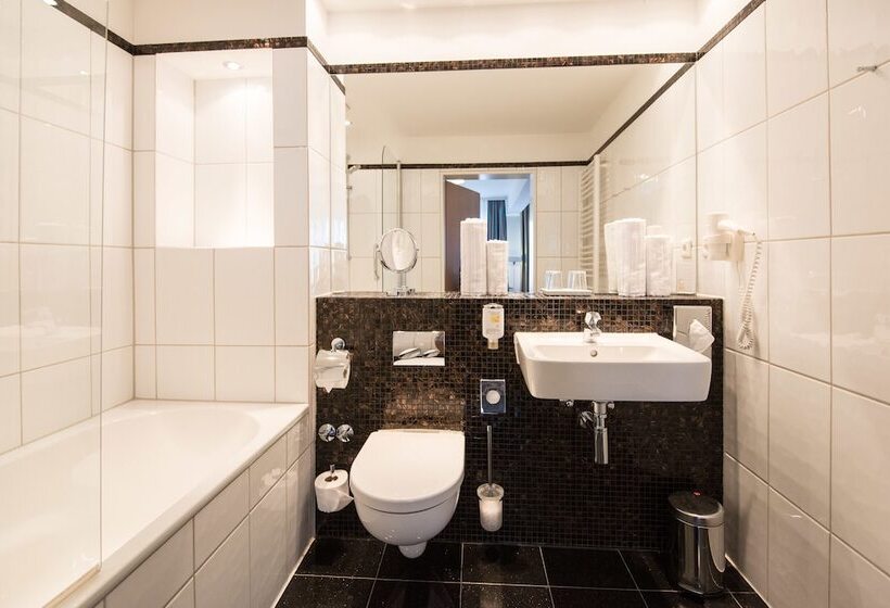 标准间, Stella Maris