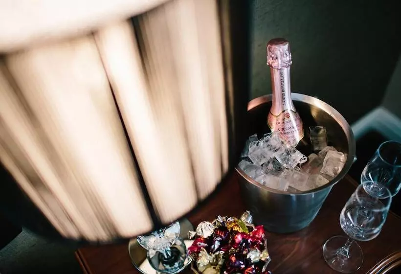 Executive Room, The Ashbourne