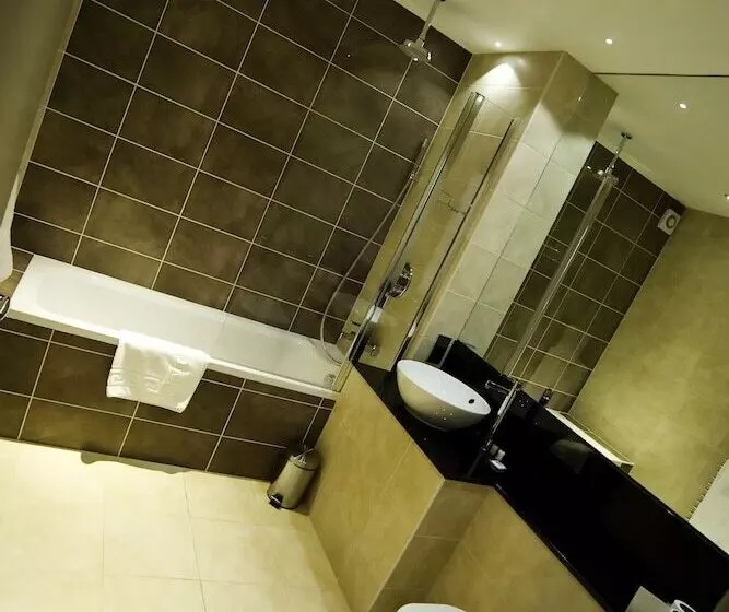 Executive Room, The Ashbourne