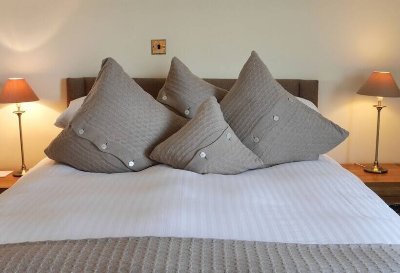 غرفة سوبيريور, The Pierhouse