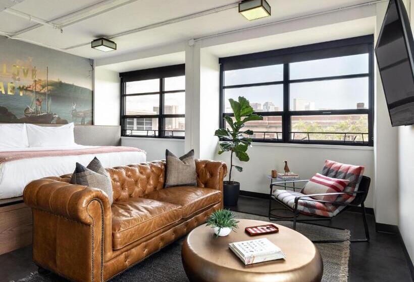 Студия Стандарт, The Revolution