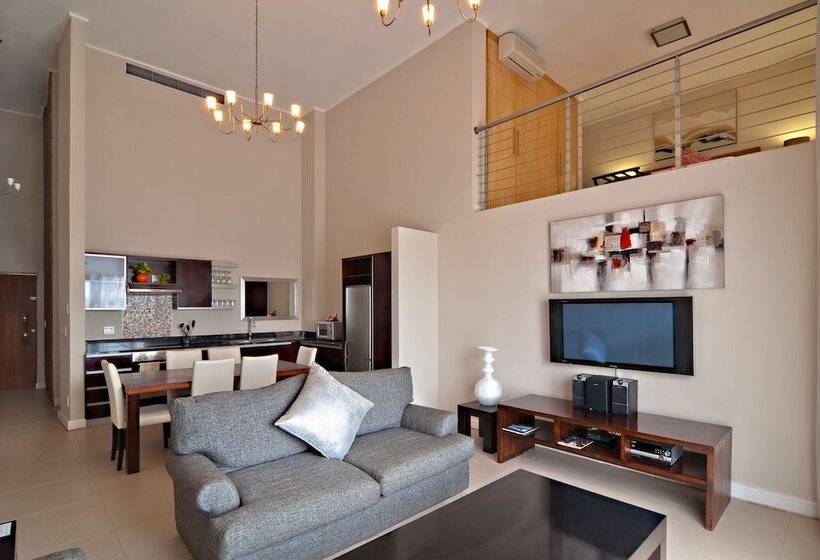 1 Bedroom Penthouse Apartment, The Rockwell Luxury Suites