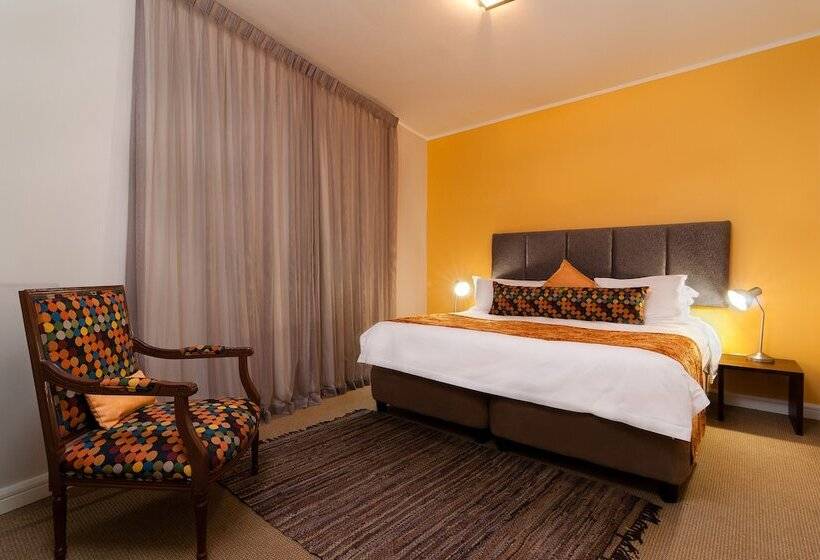 شقة دور أخير غرفة نوم واحدة, The Rockwell Luxury Suites