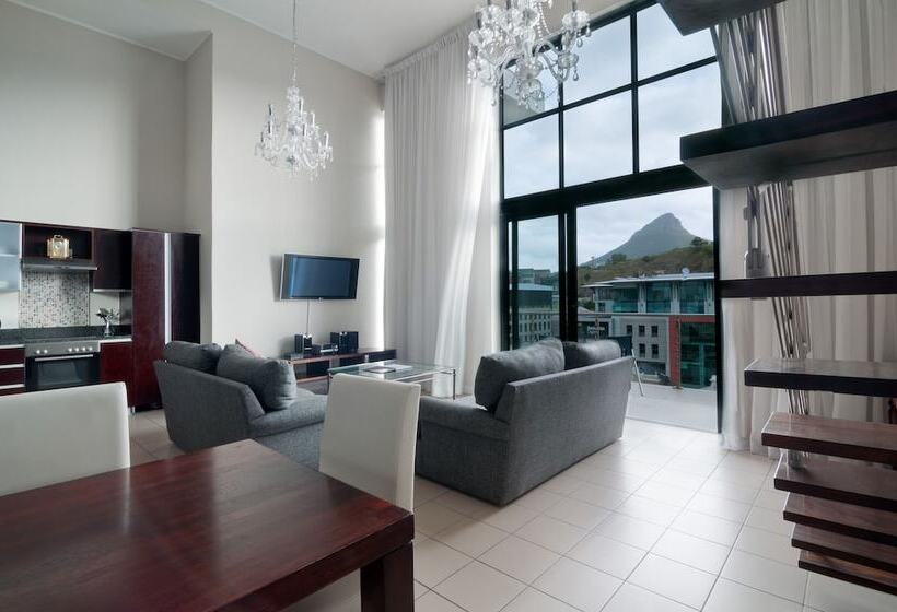 شقة دور أخير غرفتين نوم, The Rockwell Luxury Suites