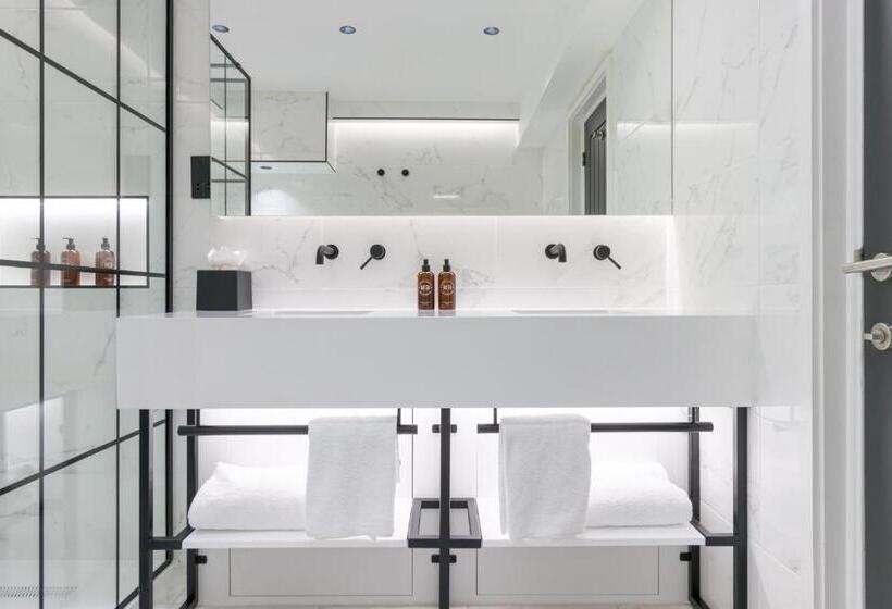 Пентхаус Люкс, Velvet