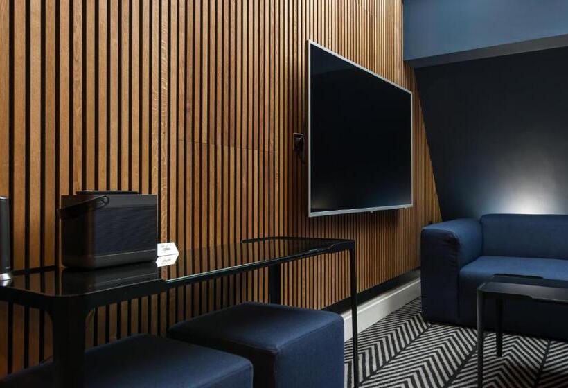 Пентхаус Люкс, Velvet