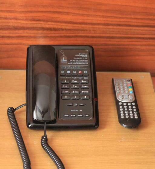 标准单人间, Sheriff