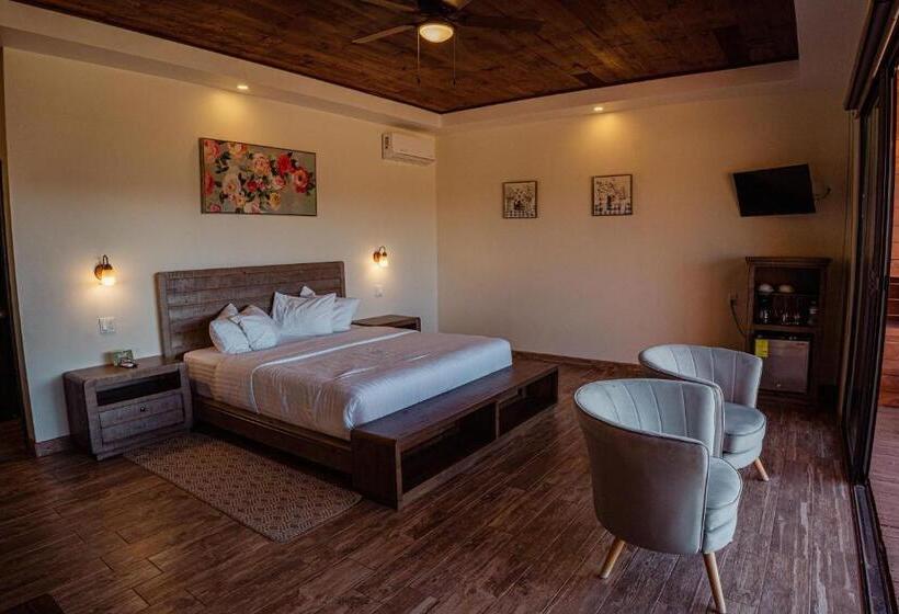 デラックスルーム, Entrevalle Hotel Boutique