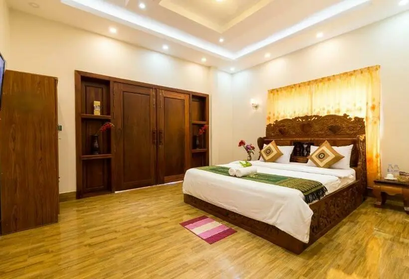 キングサイズベッドのデラックスルーム, Aniza Angkor Villa