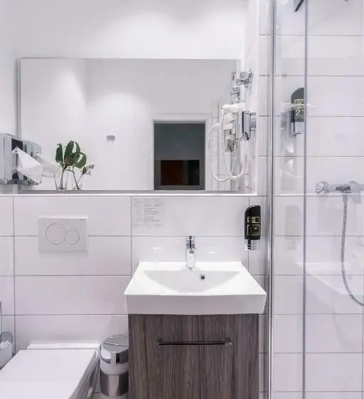 Standard Kolmen Hengen Huone, B54 Heidelberg City