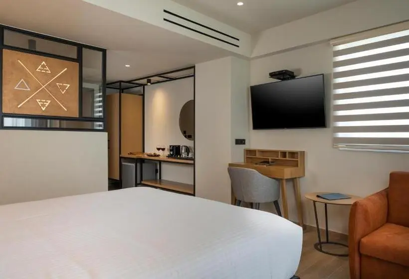 Chambre Triple Standard Vue Mer, Hyperion City