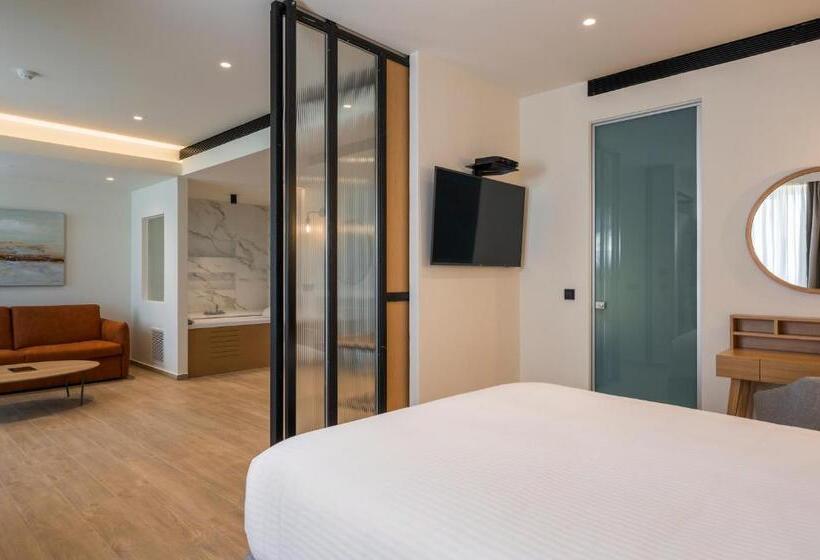 סוויטת סופריור נוף לים, Hyperion City Hotel & Spa