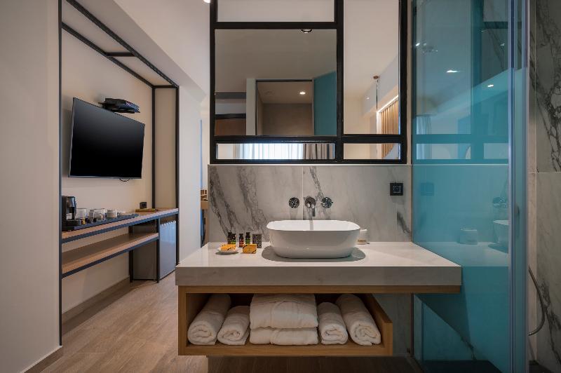 스탠다드 룸 풀장 전망, Hyperion City Hotel & Spa