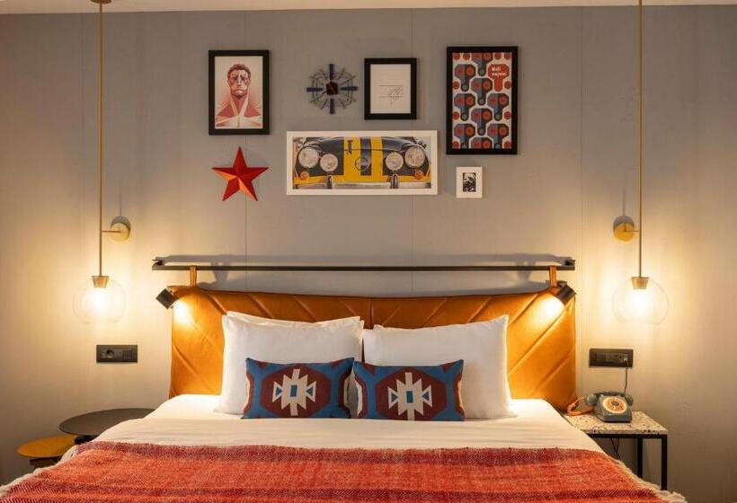 Cameră Standard Pat Matrimonial, Indigo Belgrade, An Ihg