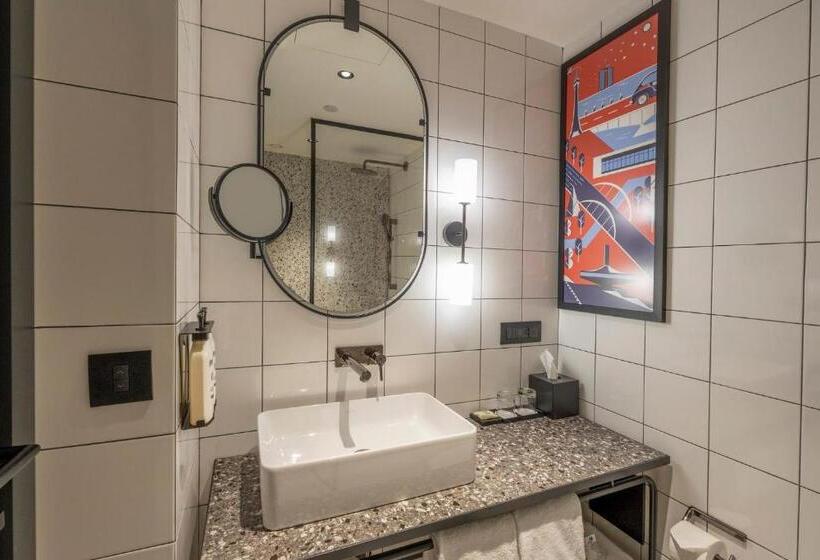 Cameră Standard, Indigo Belgrade, An Ihg