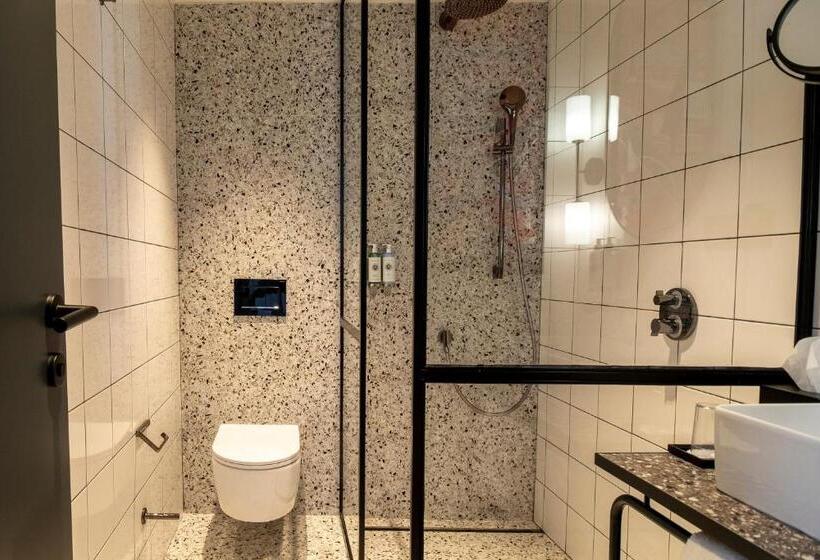 Premium Room, Indigo Belgrade, An Ihg