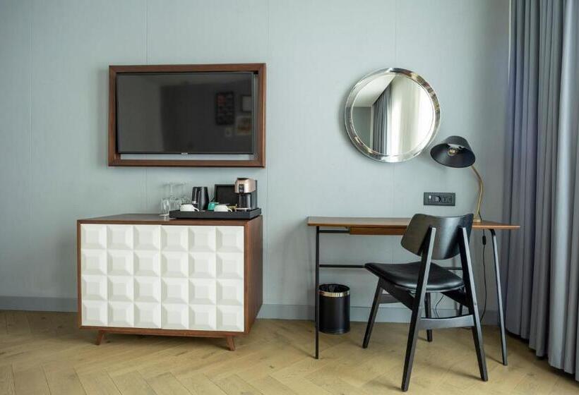 Premium Room, Indigo Belgrade, An Ihg